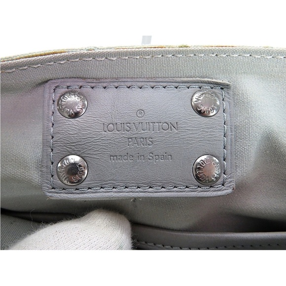 Louis Vuitton Artistic Gray Crossbody Bag - Picture 13 of 15